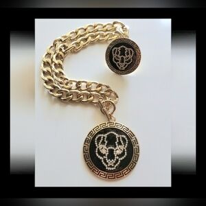 Curb Chain Toggle Necklace with Leopard Medallion plus Ring